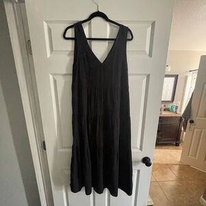 Quince Organic Cotton Gauze Tiered Maxi Dress – Size M – Black